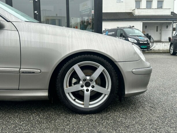 mercedes-benz-clk-bensin-2005-big-7