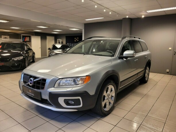 volvo-xc-70-diesel-2011-big-8