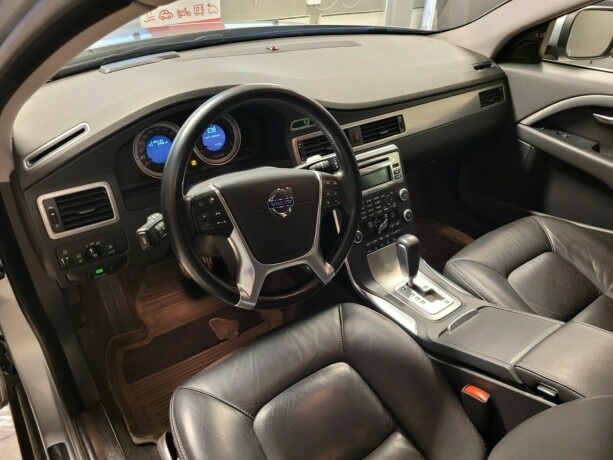 volvo-xc-70-diesel-2011-big-25