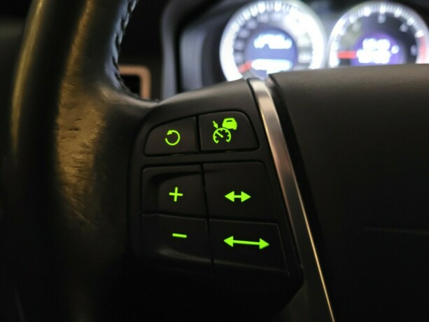 volvo-xc-70-diesel-2011-big-31