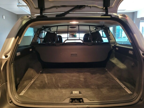 volvo-xc-70-diesel-2011-big-21