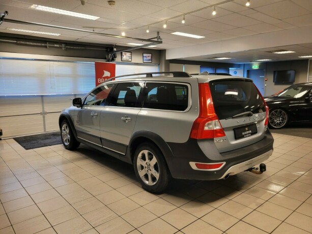 volvo-xc-70-diesel-2011-big-6