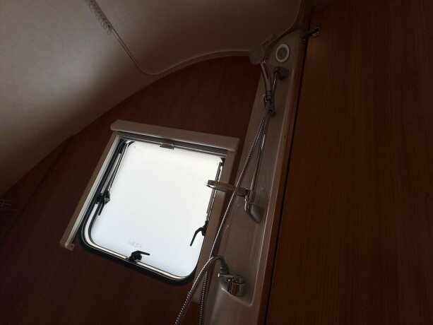 knaus-w04-2011-big-34