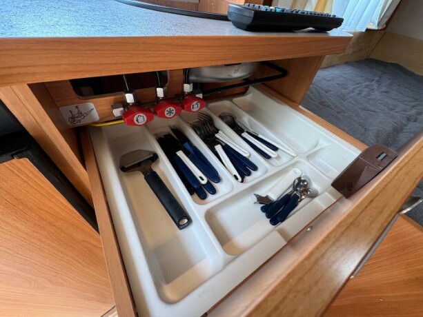 knaus-w04-2011-big-18