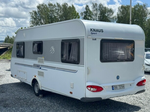 knaus-w04-2011-big-4