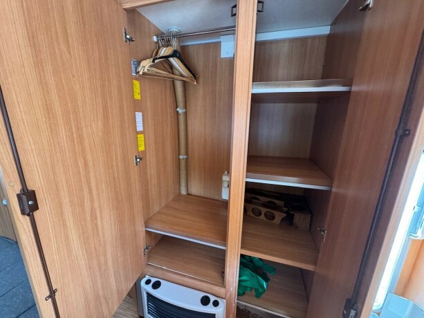 knaus-w04-2011-big-32