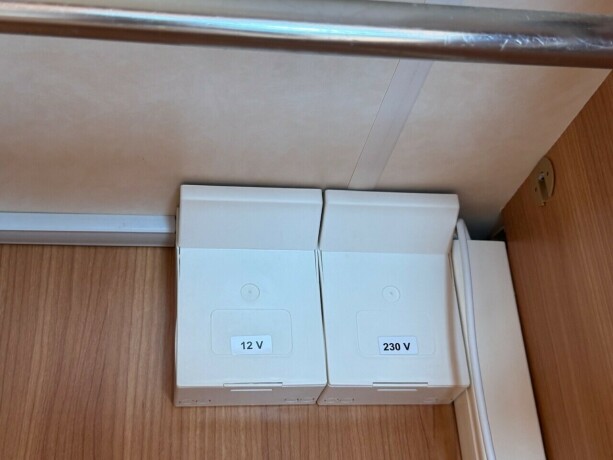 knaus-w04-2011-big-30