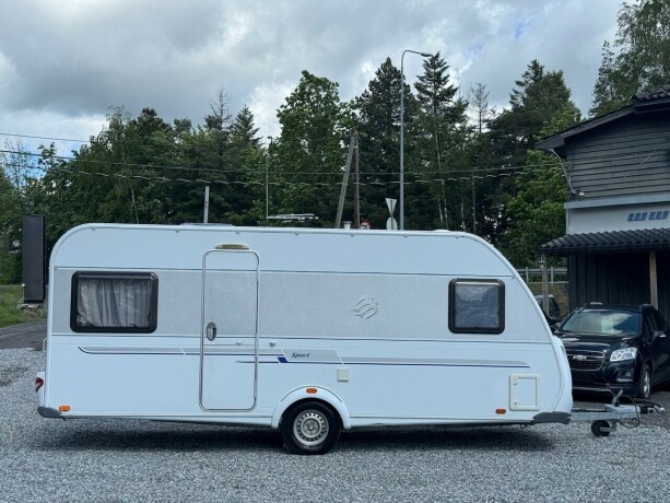 knaus-w04-2011-big-7