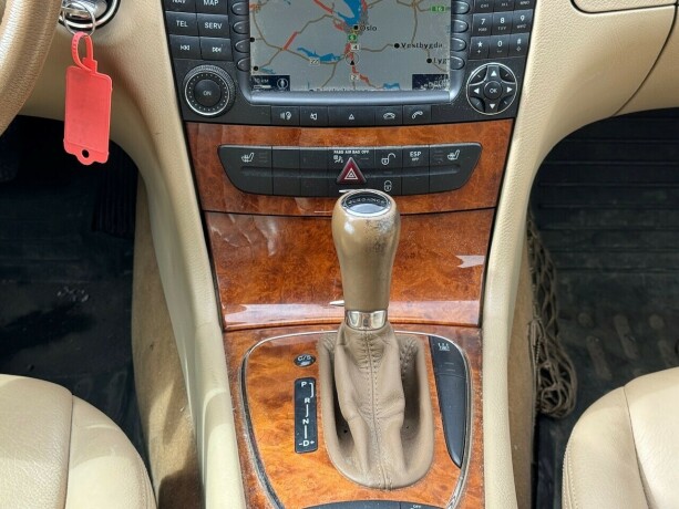 mercedes-benz-e-klasse-diesel-2007-big-17