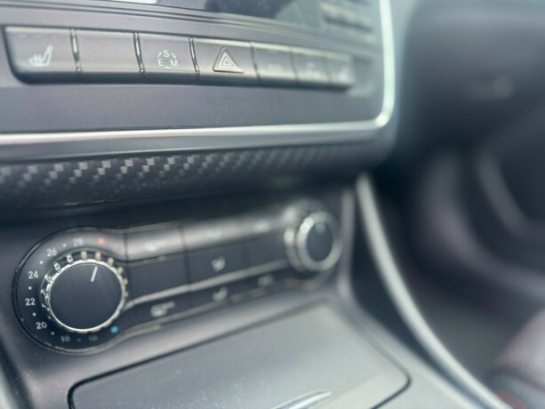 mercedes-benz-a-klasse-bensin-2013-big-19