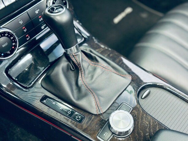 mercedes-benz-slk-bensin-2013-big-20
