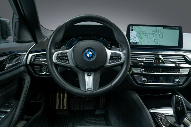 bmw-5-serie-elektrisitetbensin-2022-big-31
