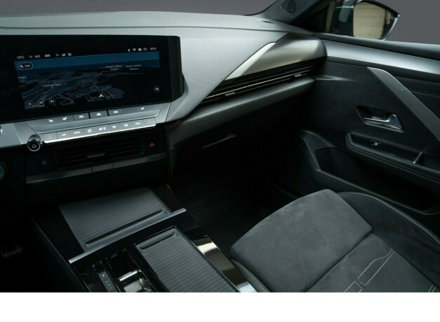 opel-astra-elektrisitetbensin-2023-big-13