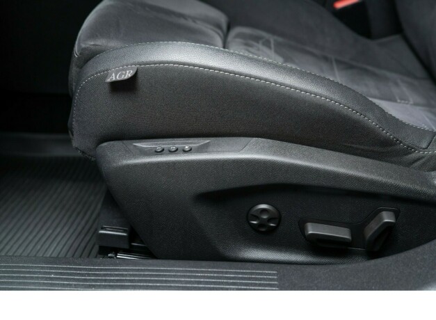 opel-astra-elektrisitetbensin-2023-big-24