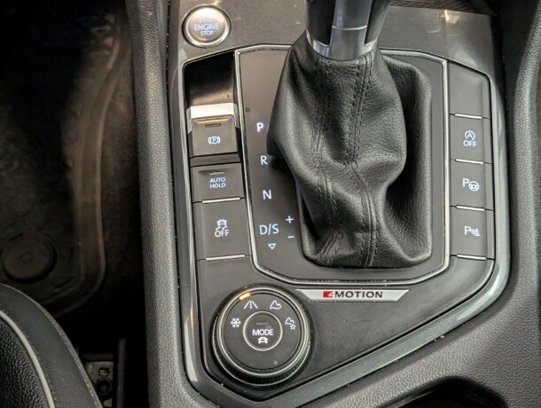 volkswagen-tiguan-diesel-2018-big-23