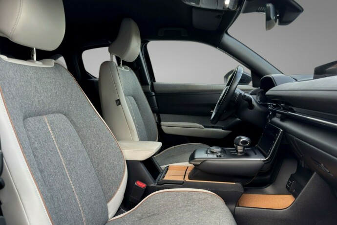 mazda-mx-30-elektrisitet-2021-big-11