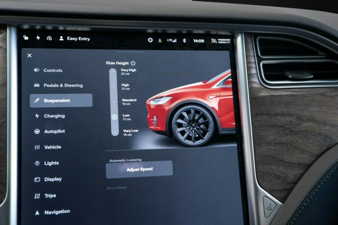 tesla-model-x-elektrisitet-2018-big-21