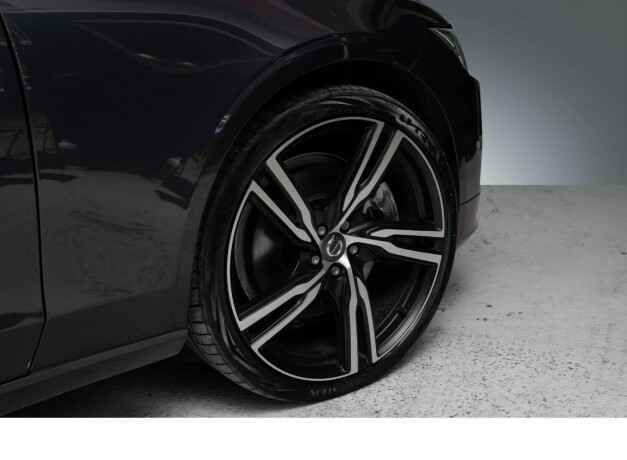 volvo-v90-elektrisitetbensin-2018-big-8