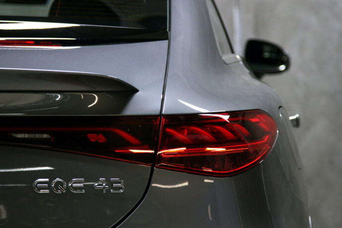 mercedes-benz-eqe-elektrisitet-2023-big-39