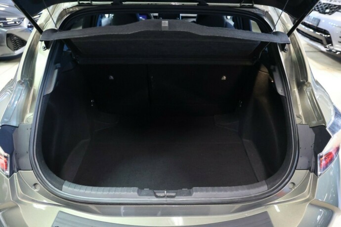 toyota-corolla-elektrisitetbensin-2019-big-7