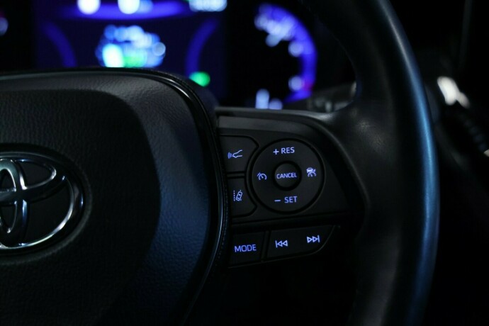 toyota-corolla-elektrisitetbensin-2019-big-19