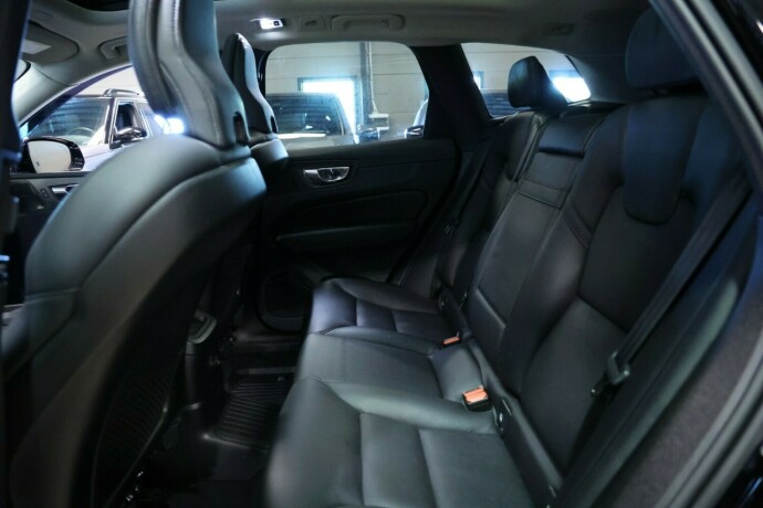 volvo-xc-60-elektrisitetbensin-2018-big-8
