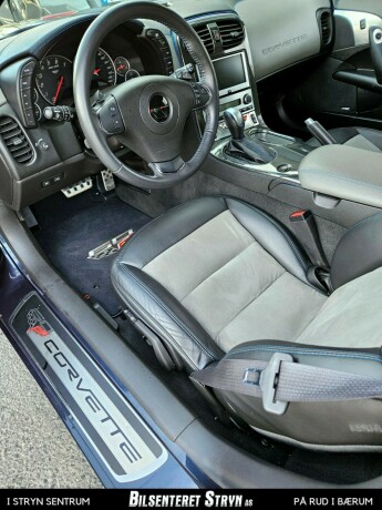 chevrolet-corvette-bensin-2013-big-8