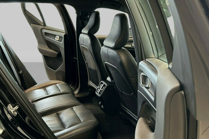 volvo-xc-40-elektrisitet-2021-big-9