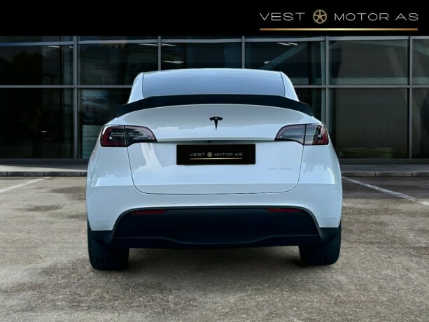 tesla-model-y-elektrisitet-2024-big-5
