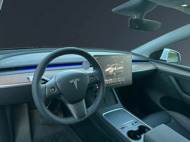 tesla-model-y-elektrisitet-2024-big-9