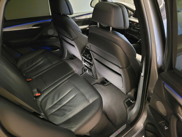 bmw-x5-elektrisitetbensin-2018-big-20