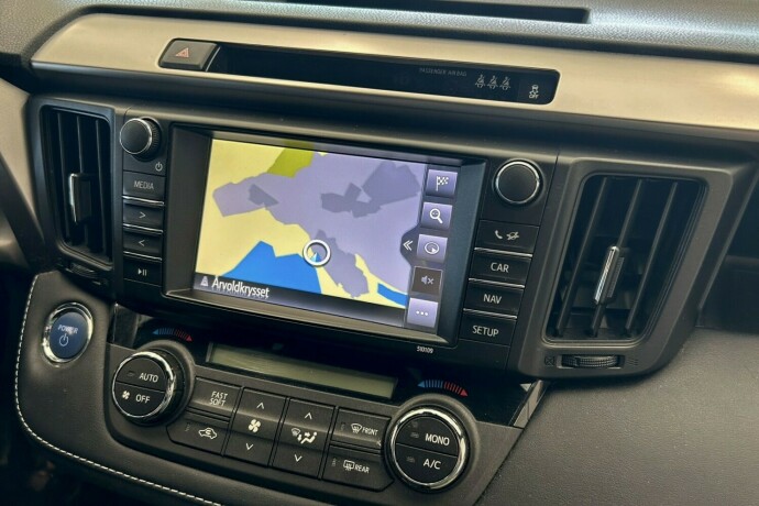 toyota-rav4-elektrisitetbensin-2017-big-11