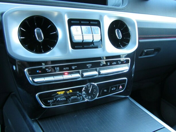 mercedes-benz-gel228ndewagen-diesel-2022-big-13