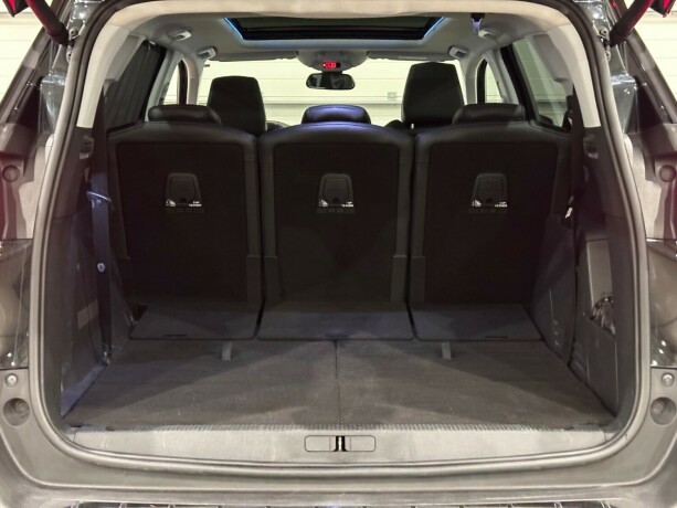 peugeot-5008-bensin-2018-big-14