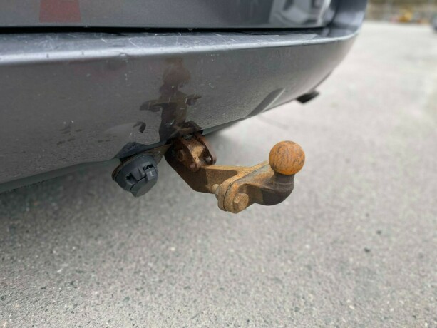 toyota-rav4-diesel-2010-big-24