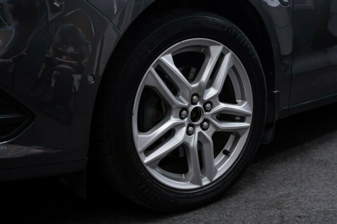 ford-s-max-diesel-2016-big-3