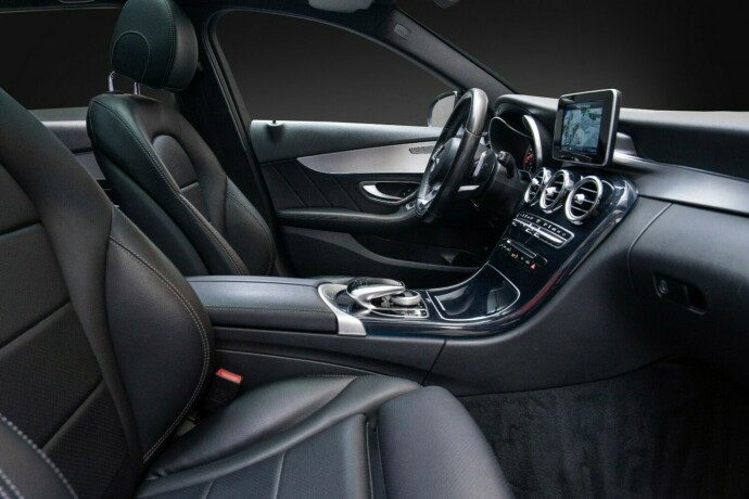 mercedes-benz-c-klasse-elektrisitetbensin-2016-big-35