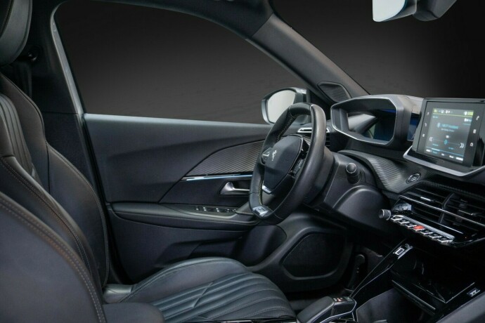 peugeot-2008-elektrisitet-2021-big-32