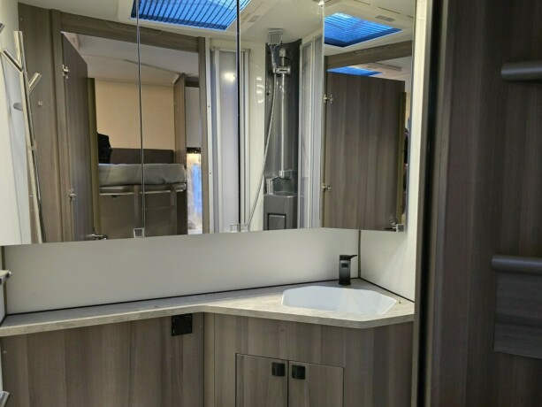 kabe-estate-780-dgdl-ks-2023-big-63