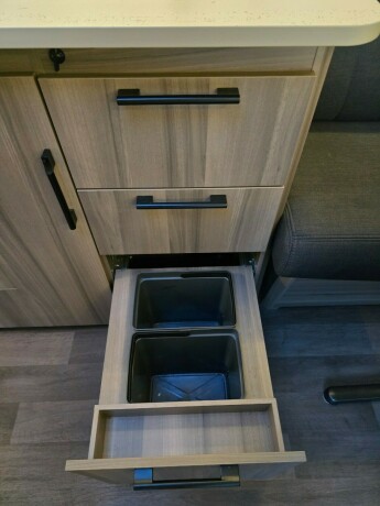 kabe-estate-780-dgdl-ks-2023-big-16