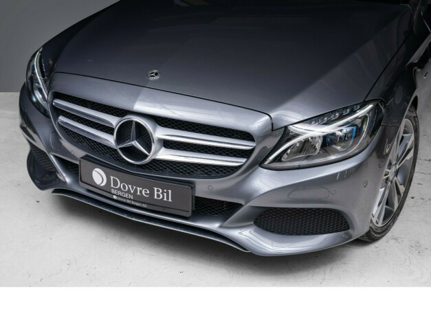 mercedes-benz-c-klasse-elektrisitetbensin-2018-big-3