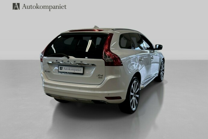 volvo-xc-60-diesel-2016-big-4
