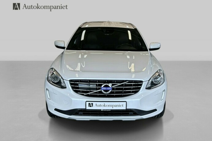 volvo-xc-60-diesel-2016-big-0