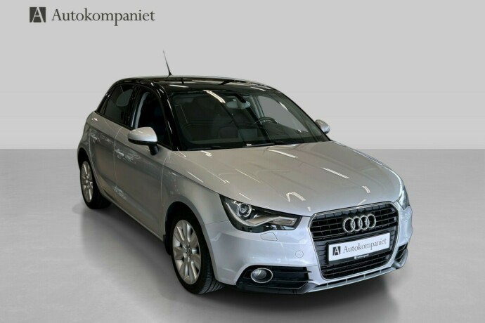 audi-a1-diesel-2012-big-0