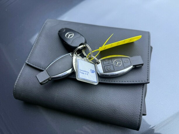 mercedes-benz-e-klasse-diesel-2012-big-27