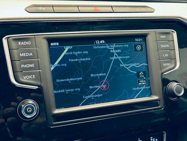 volkswagen-passat-elektrisitetbensin-2017-big-25