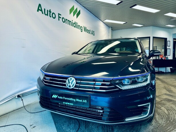 volkswagen-passat-elektrisitetbensin-2017-big-2
