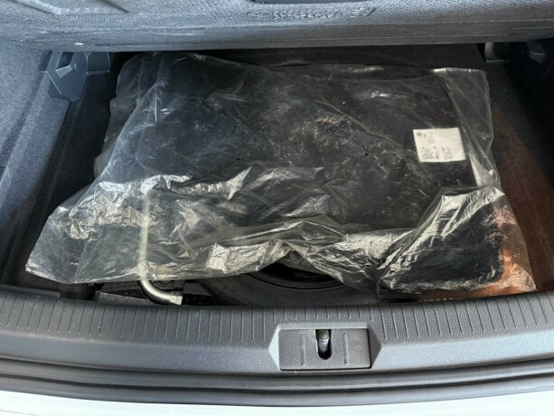 volkswagen-golf-diesel-2013-big-36