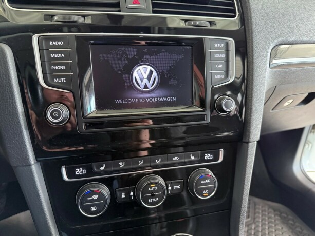 volkswagen-golf-diesel-2013-big-20