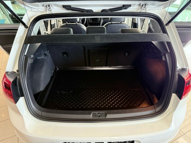 volkswagen-golf-diesel-2013-big-35